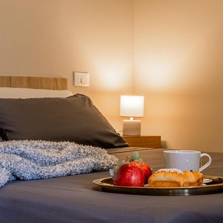 Comfort Home Rho Fiera Exterior foto